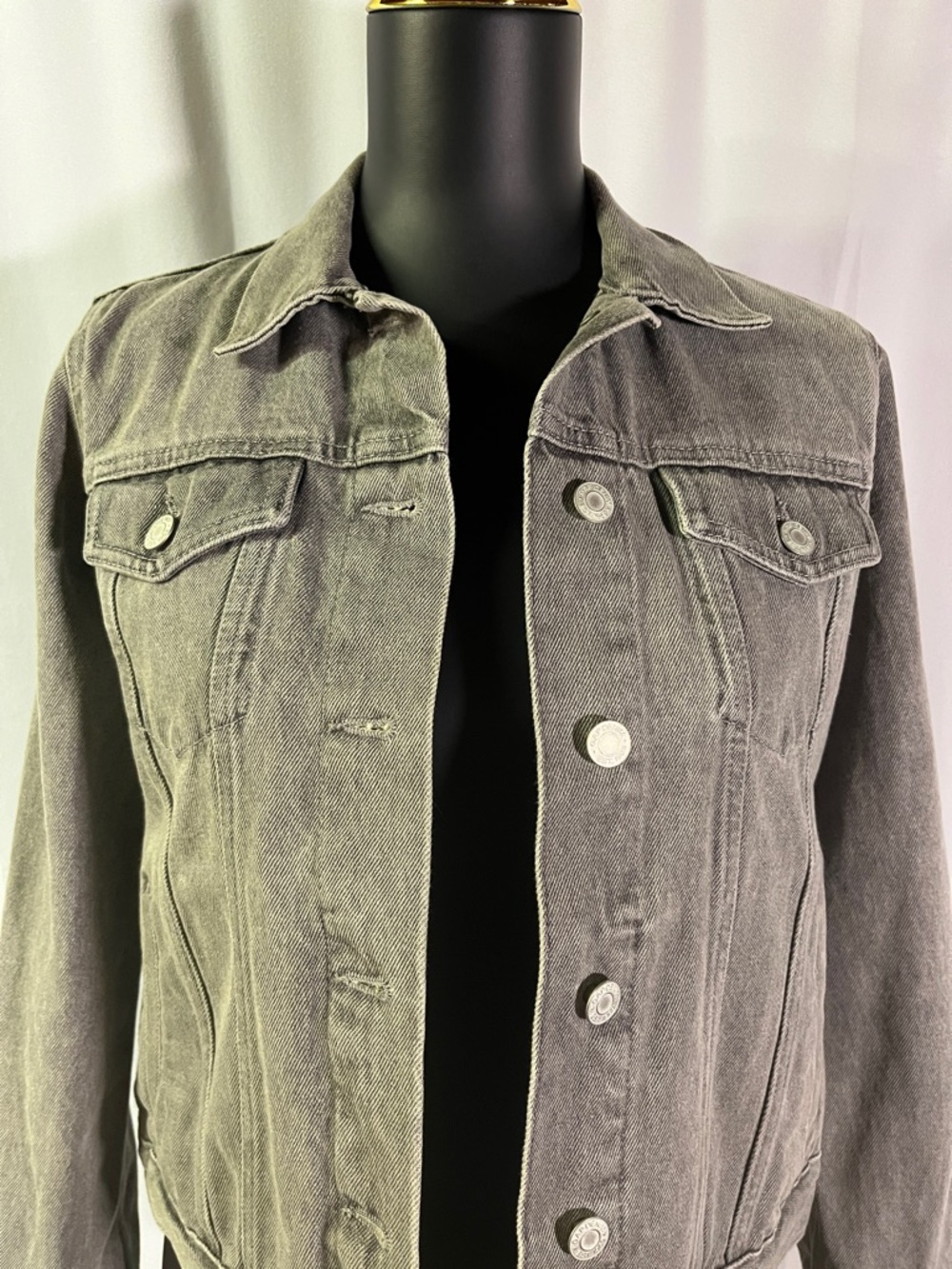 Gap Washed Grey Icon Cropped Denim Jacket - Picture 4 of 16